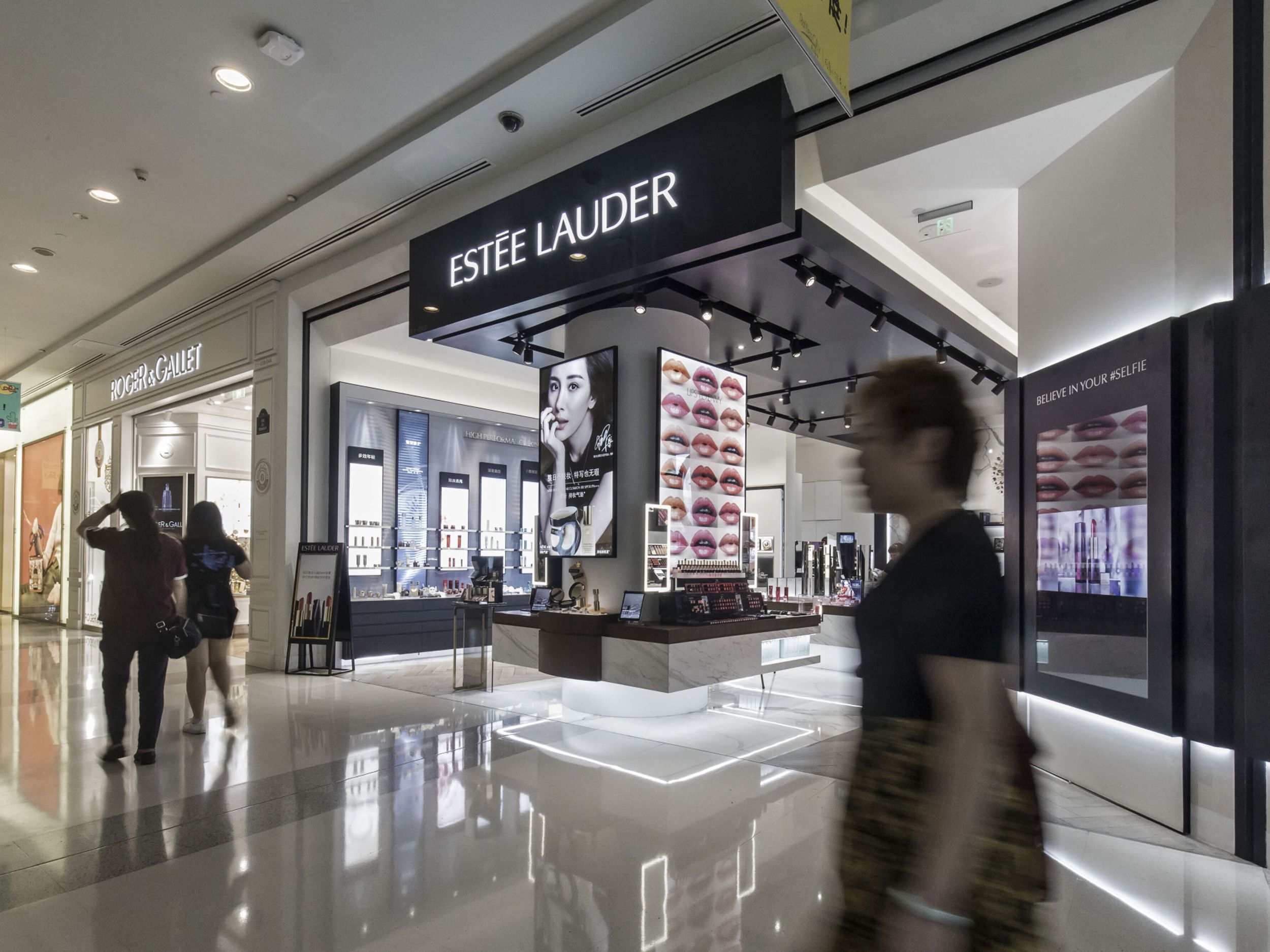 Estée Lauder is falling behind rivals like L'Oréal, even on its home turf