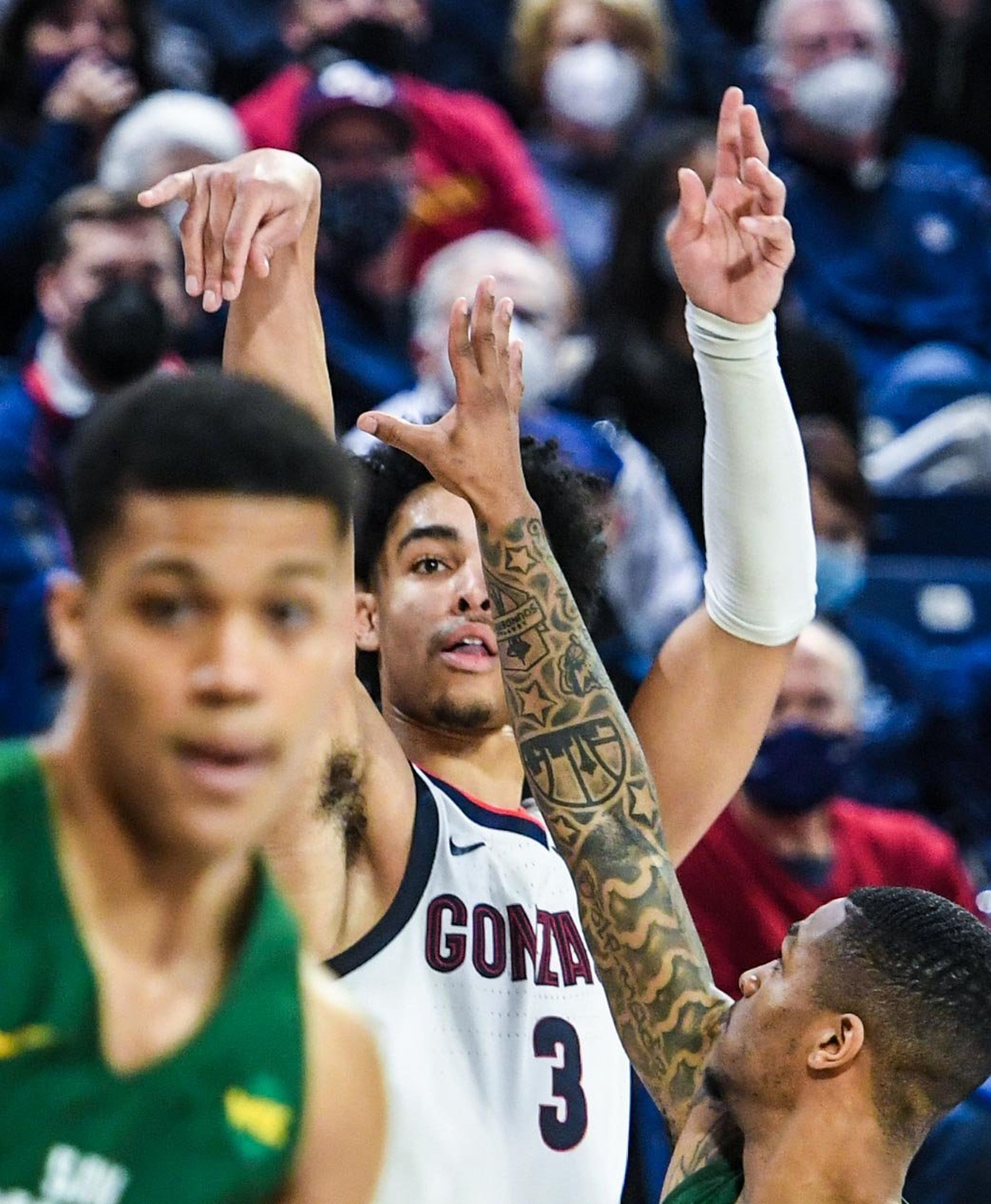 Chet Holmgren is the center of attention for No. 1 Gonzaga - The San Diego  Union-Tribune