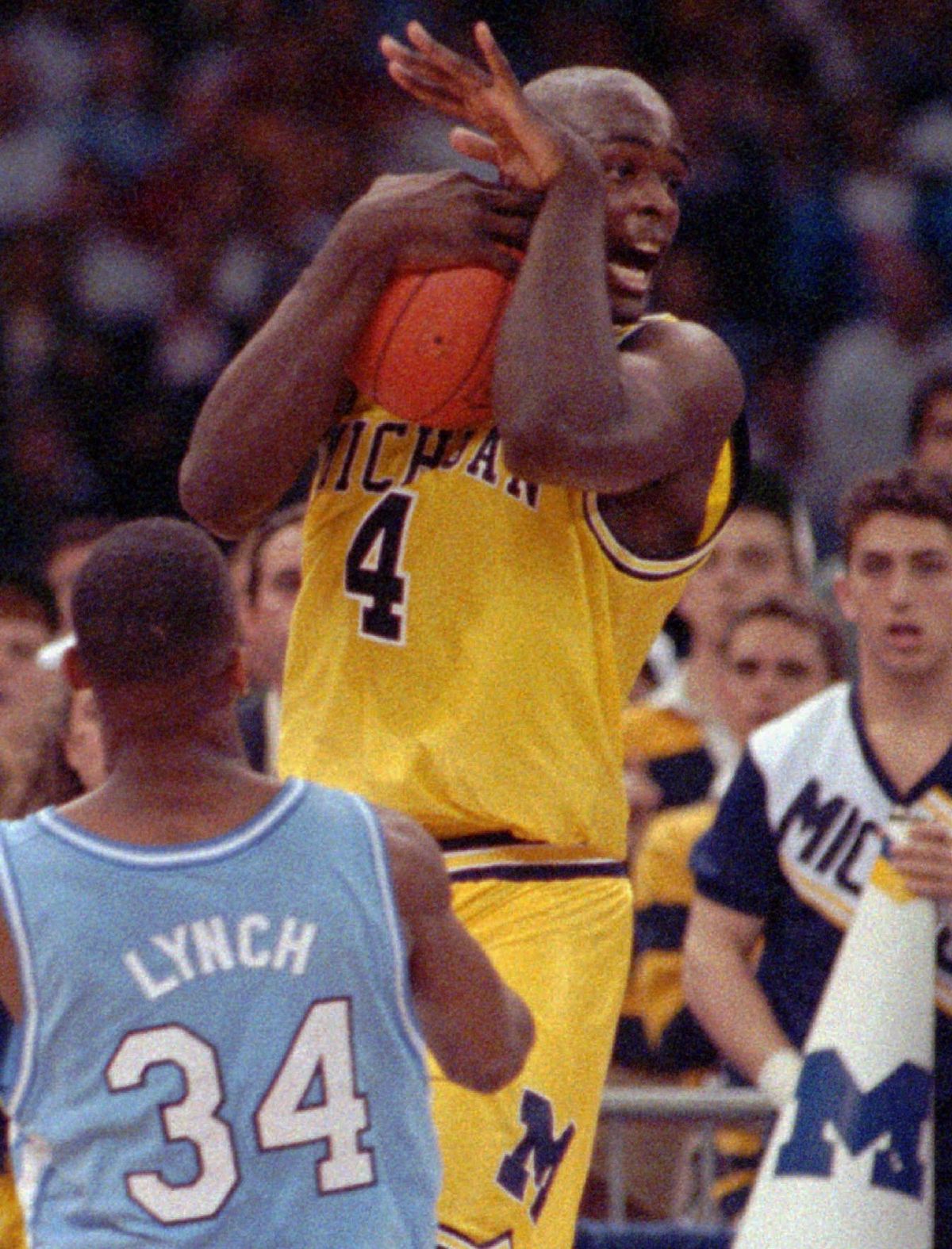 Chris Webber didn’t have a timeout to call in the 1993 NCAA title game and drew a technical foul. (Associated Press)
