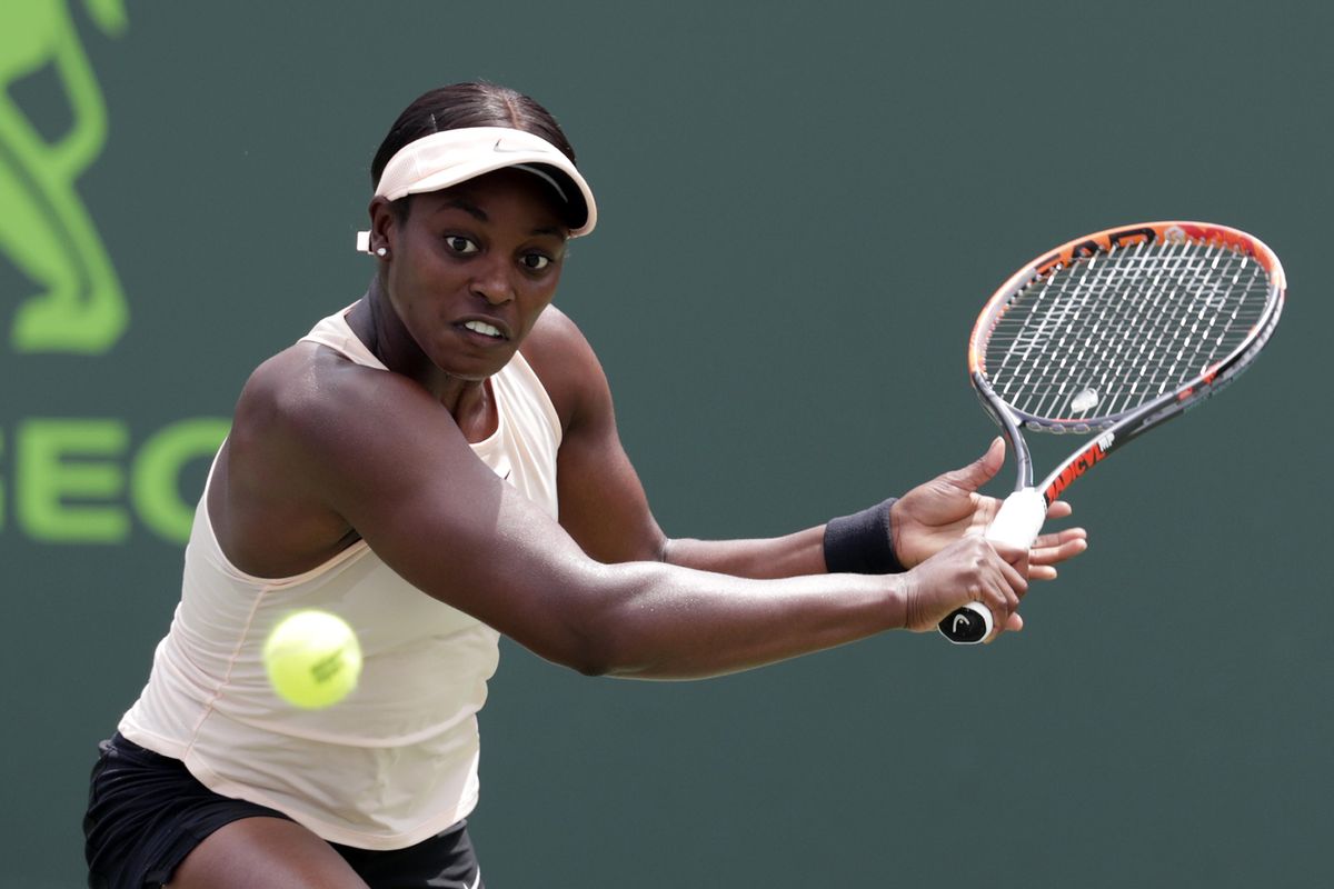 Sloane Stephens returns to Jelena Ostapenko, of Latvia, during the final at the Miami Open tennis tournament, Saturday, March 31, 2018, in Key Biscayne, Fla. (Lynne Sladky / Associated Press)
