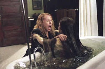 
Above: Rachel Keller (Naomi Watts) struggles with evil Samara (Kelly Stables) in 