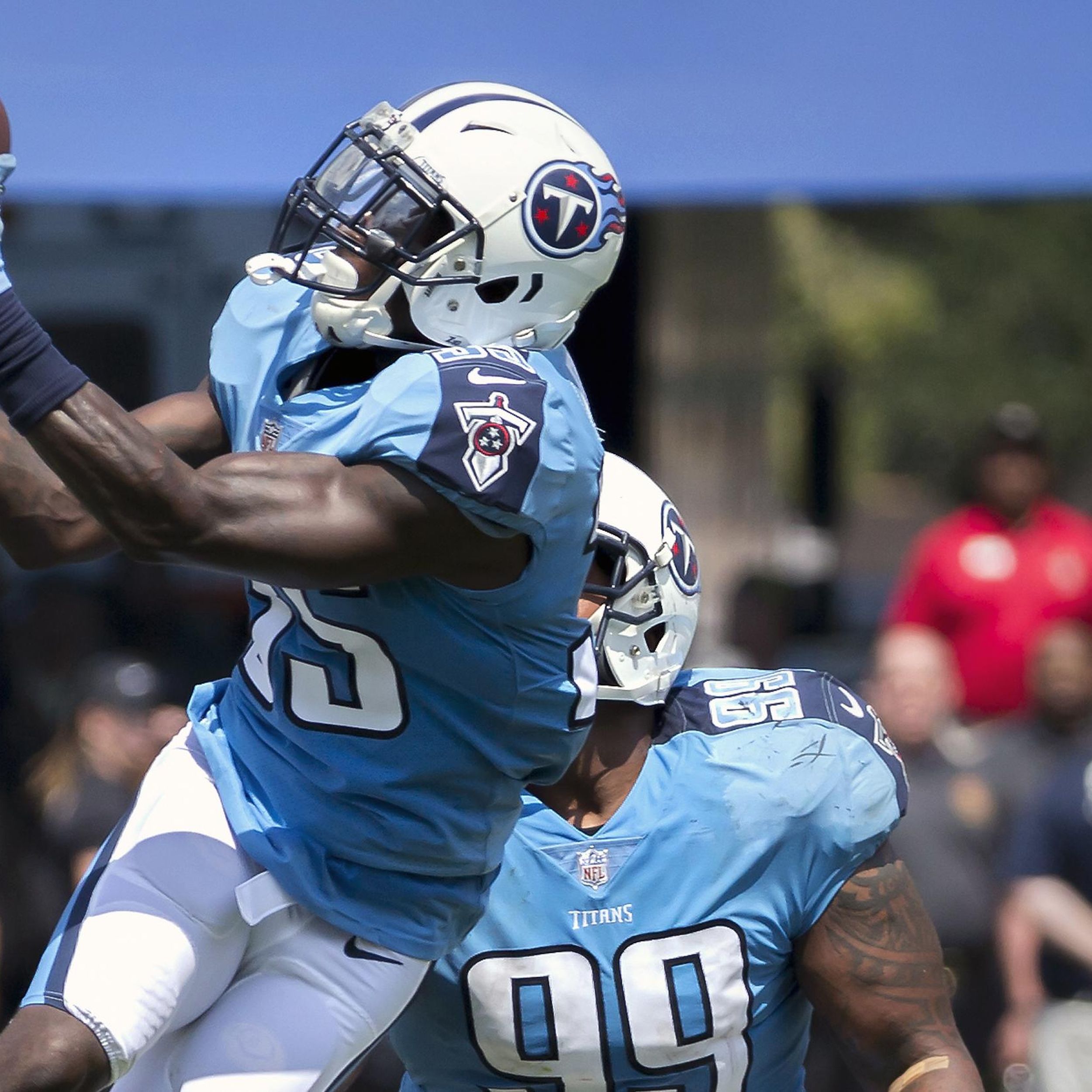 The Titans' Super Bowl push with Derrick Henry looks eerily