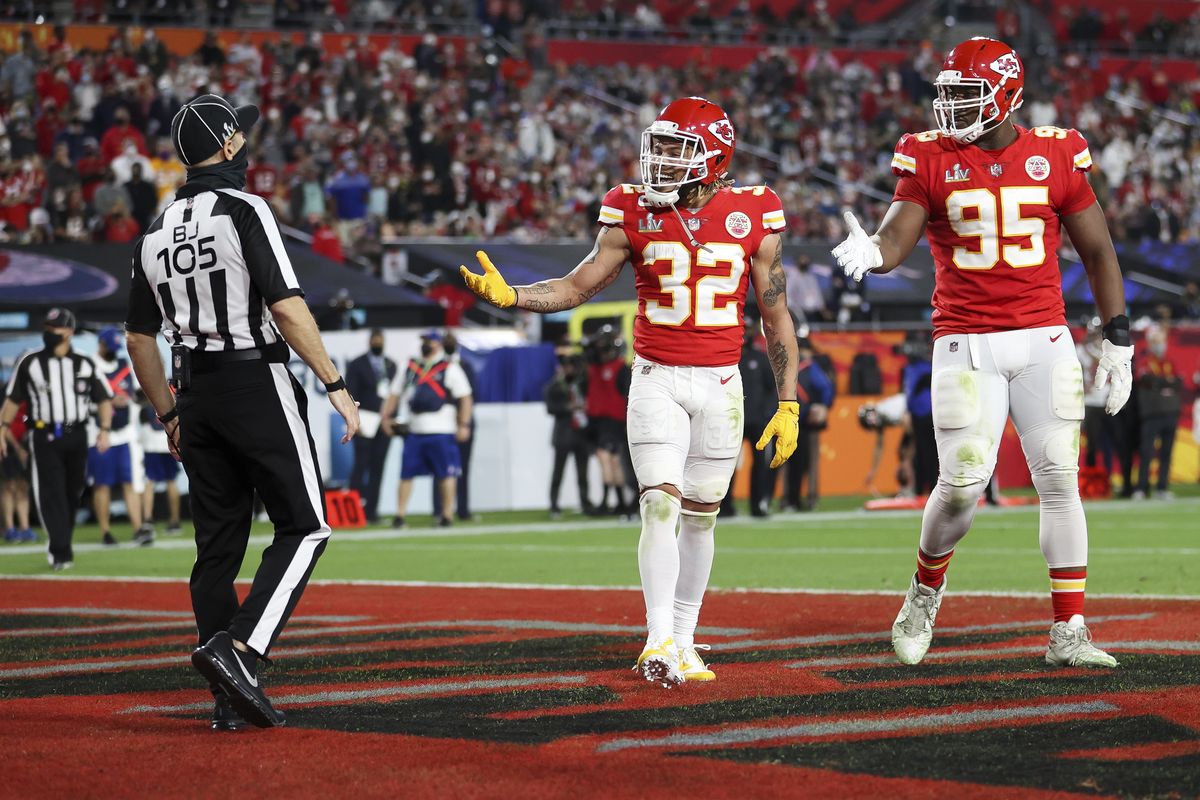 Chiefs' Andy Reid, Chris Jones discuss costly unsportsmanlike penalty