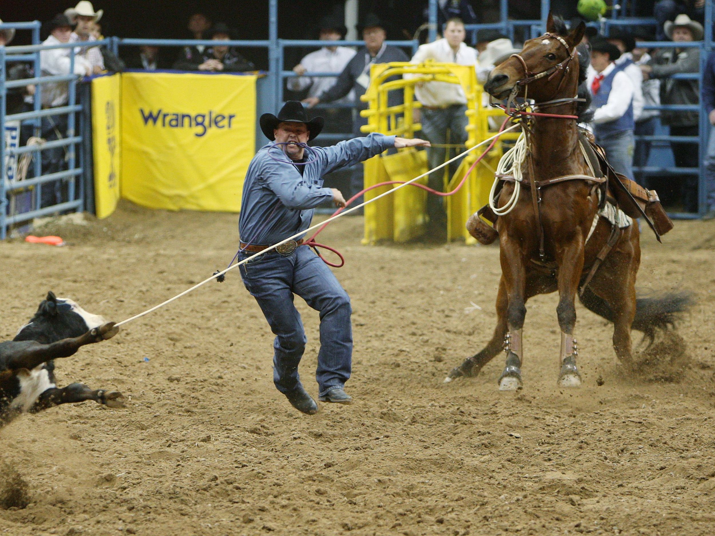 Durfey Wins Round In Tie Down Roping The Spokesman Review
