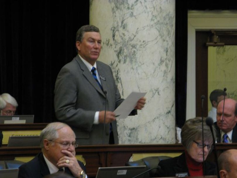 Rep. Scott Bedke, R-Oakley, opens debate in the House on the anti-Occupy bill on Thursday. (Betsy Russell)
