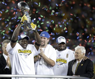Santonio Holmes, left, and Ben Roethlisberger could have easily shared the MVP trophy. (Associated Press / The Spokesman-Review)