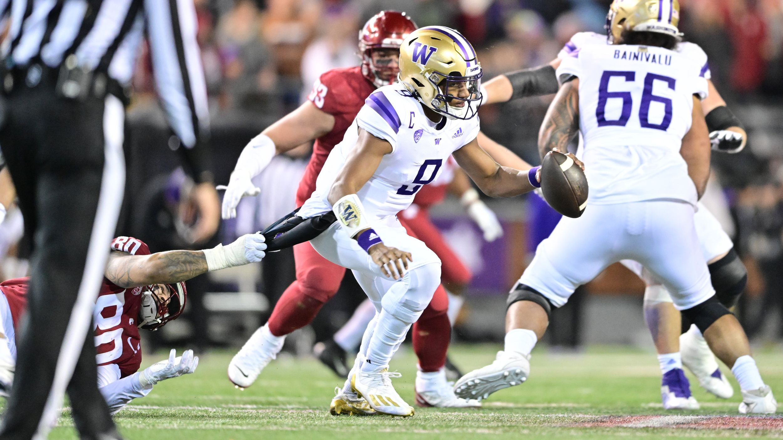 No. 7 Washington Clashes Against No. 8 Oregon in Electrifying Border Battle  on ABC – 10 Top 25 Teams Featured on ESPN Platforms in Week 7 - ESPN Press  Room U.S.