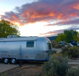 Large sites and colorful sunsets are a couple of reasons the Going Mobile team fell in love with Taos Valley RV Park in New Mexico. (Leslie Kelly)