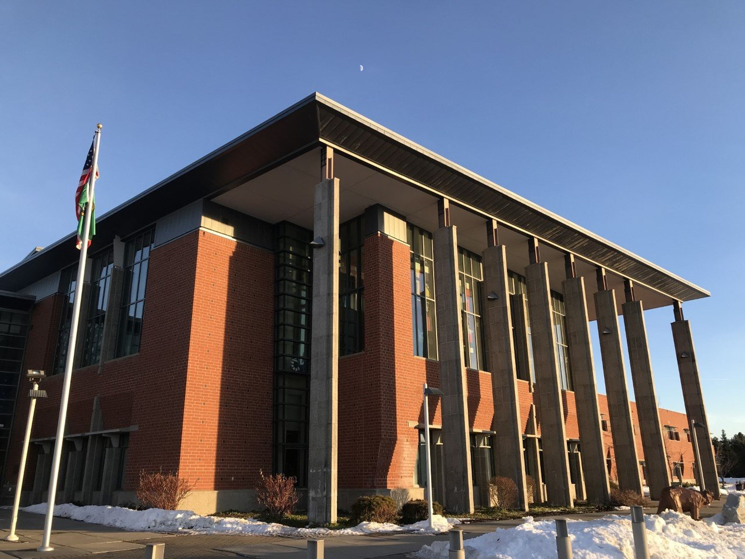 Two candidates for Central Valley School District superintendent to be