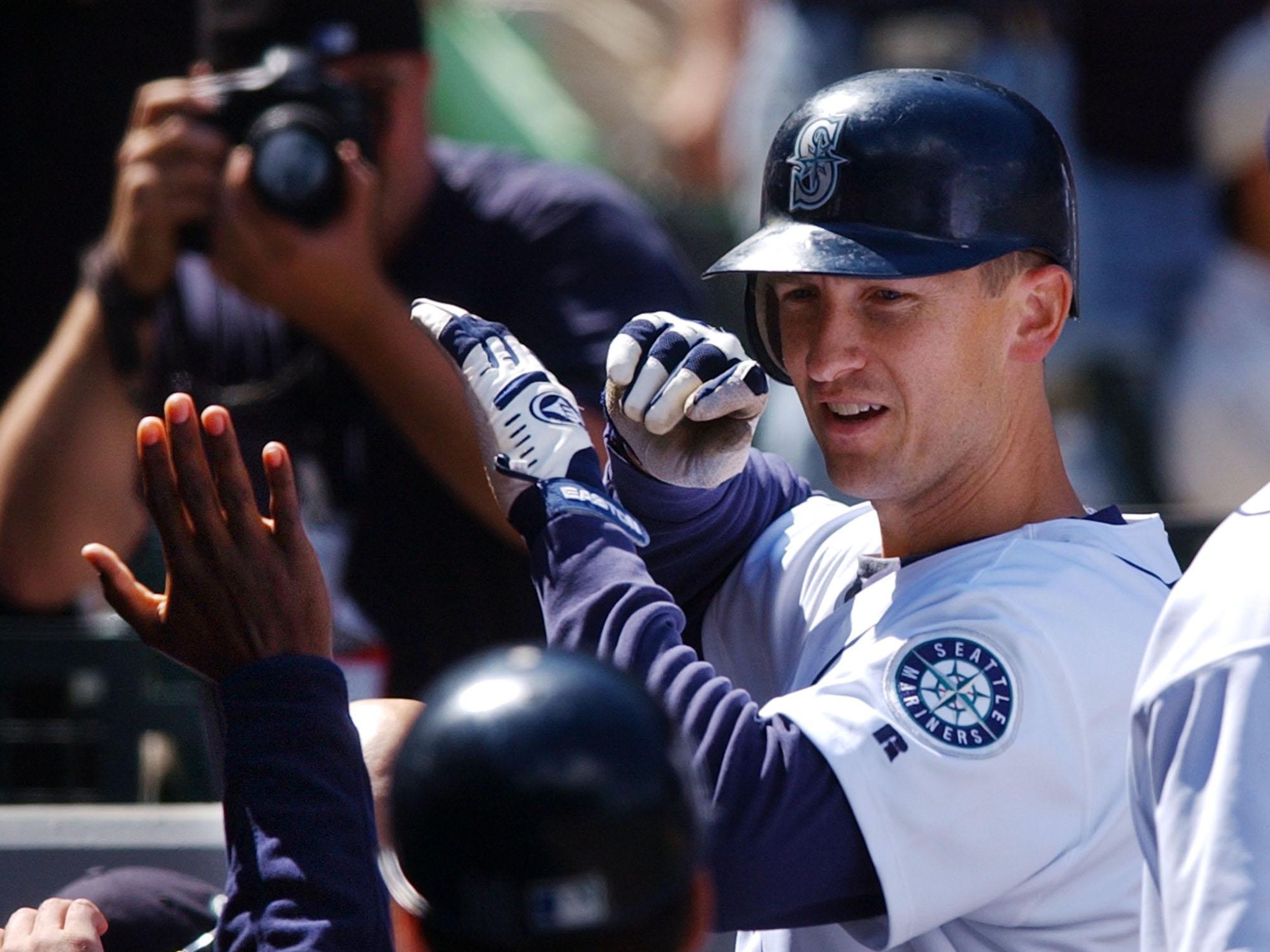 Locally: Former Washington State, Seattle Mariners standout John Olerud to  be inducted into Pac-12 Conference Hall of Honor