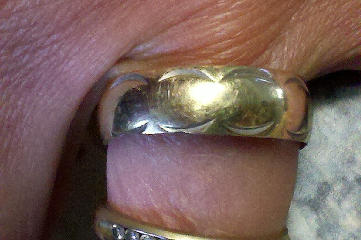 Stolen wedding band (Spokane Police Department)