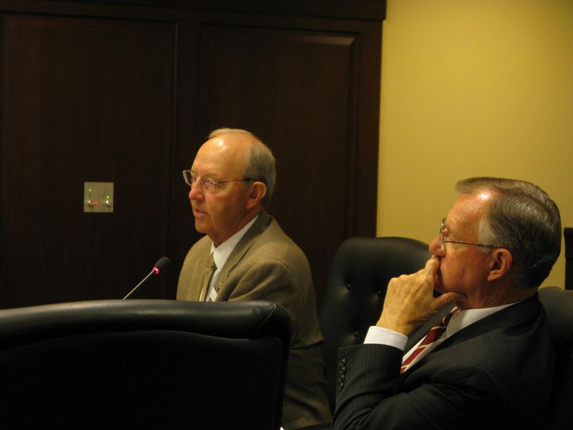 Sen. Jeff Siddoway, left, and Rep. Gary Collins, right, preside over the Idaho Legislature's Tax Working Group on Wednesday (Betsy Z. Russell)