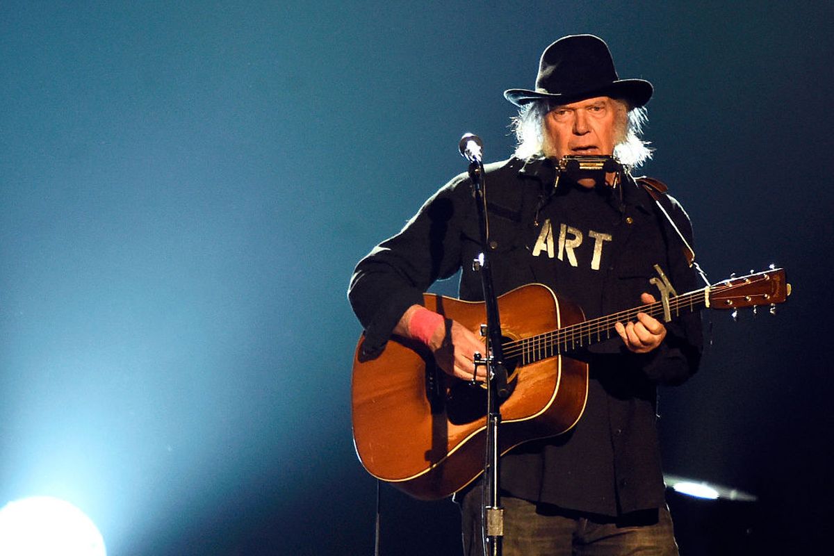 Singer Neil Young performs onstage at the 25th anniversary MusiCares 2015 Person Of The Year Gala honoring Bob Dylan at the Los Angeles Convention Center on Feb. 6, 2015. Young announced Monday that he will play a July show at the Gorge.  (Getty Images)
