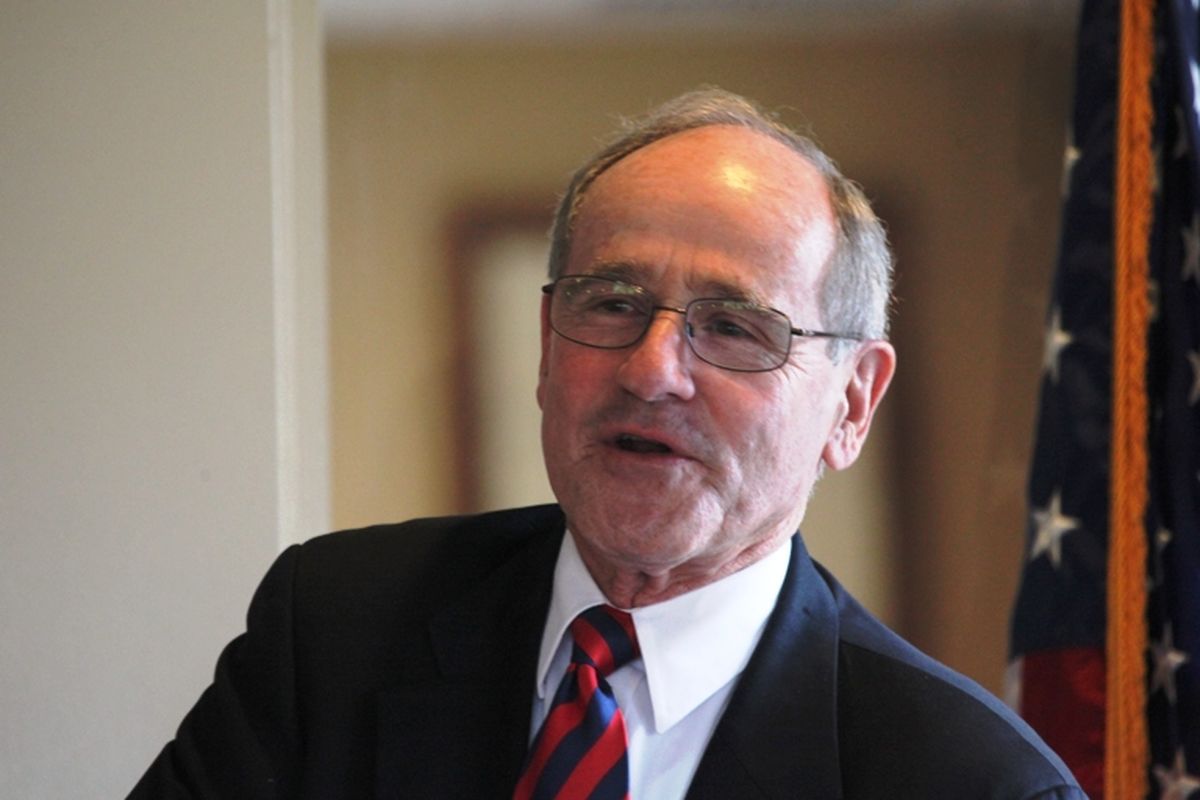 U.S. Sen. Jim Risch answered questions about immigration and possible ISIS infiltration into the U.S. (Photo: Duane Rasmussen)