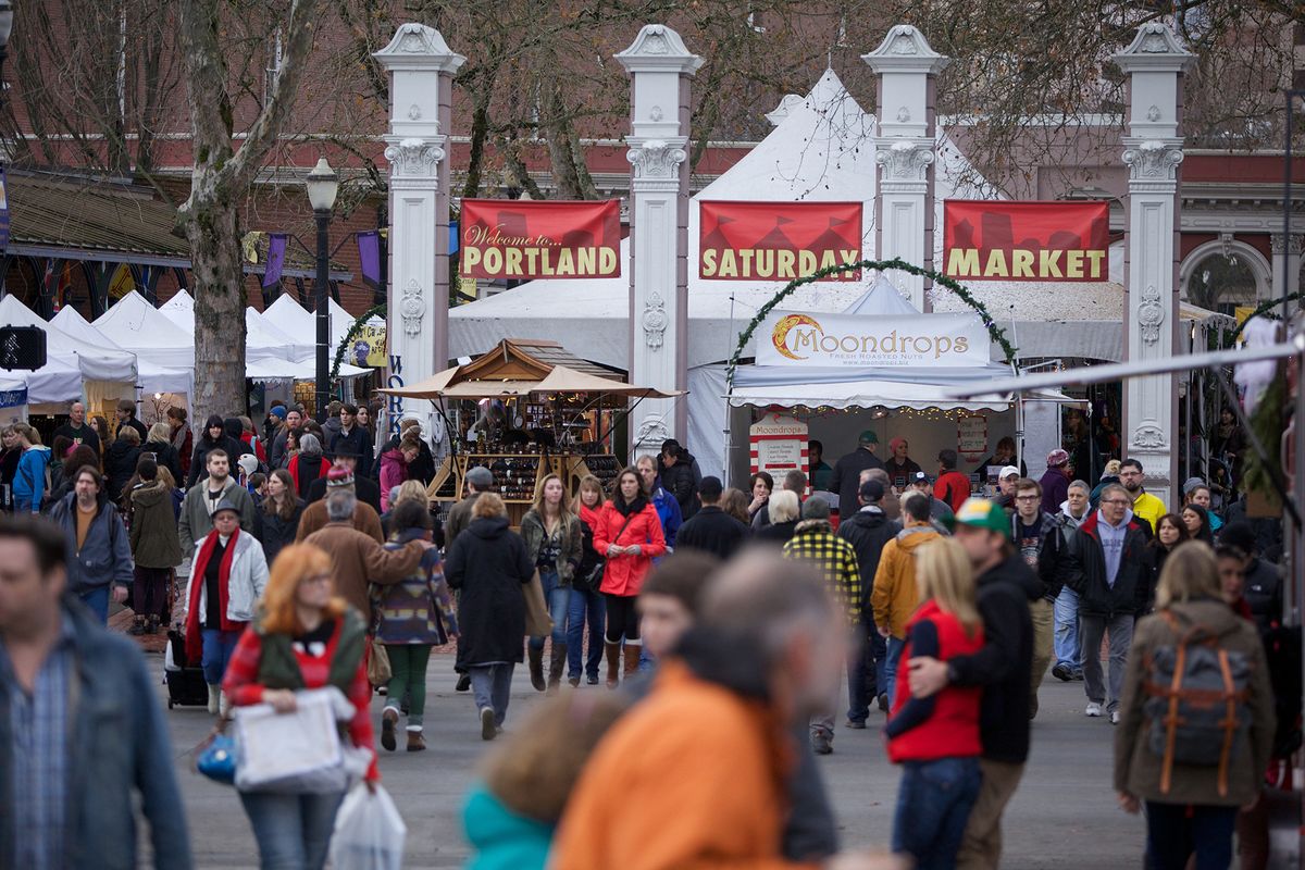 Portland, Oregon – December, 2013 – Saturday Market from the 2013/14 Winter shoot for Travel Portland. (Photo by Jamie Francis)