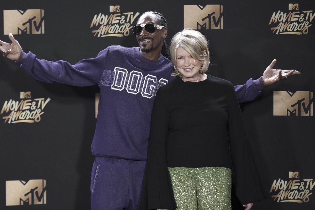 Snoop Dogg and Martha Stewart pose in the press room at the MTV Movie and TV Awards at the Shrine Auditorium on Sunday, May 7, 2017, in Los Angeles. (Richard Shotwell / Richard Shotwell/Invision/AP)
