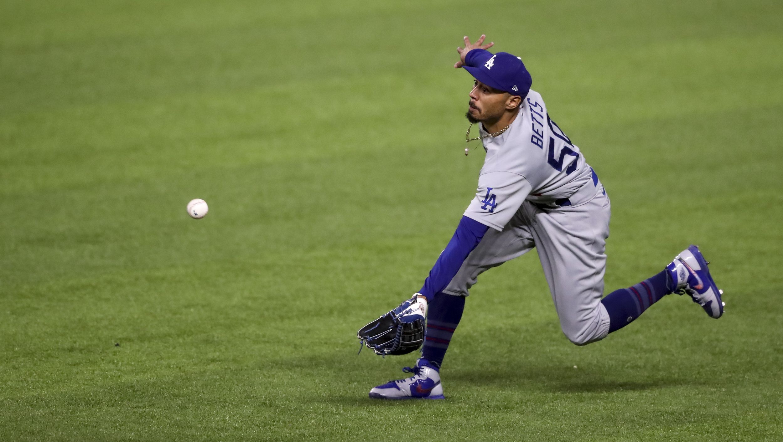 World Series MVP: Dodgers' Corey Seager takes home honor vs Rays - Sports  Illustrated