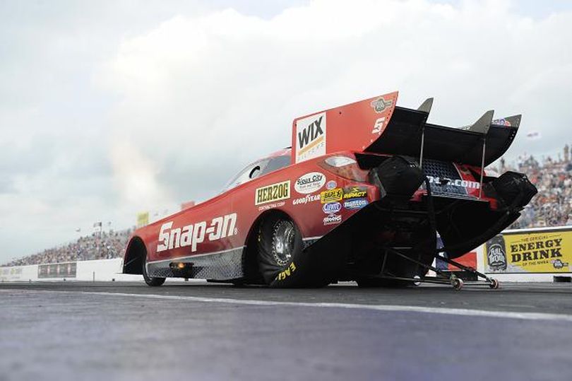 Cruz Pedregon leads NHRA Full Throttle Drag Racing Funny Car qualifying after one round in Houston, Texas. (Photo courtesy of NHRA Media Relations)
