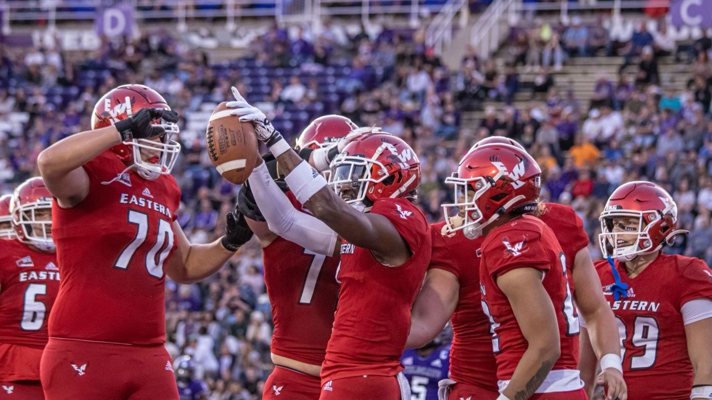 Former Weber State WR Snags TD Catch In NFL Season Opener