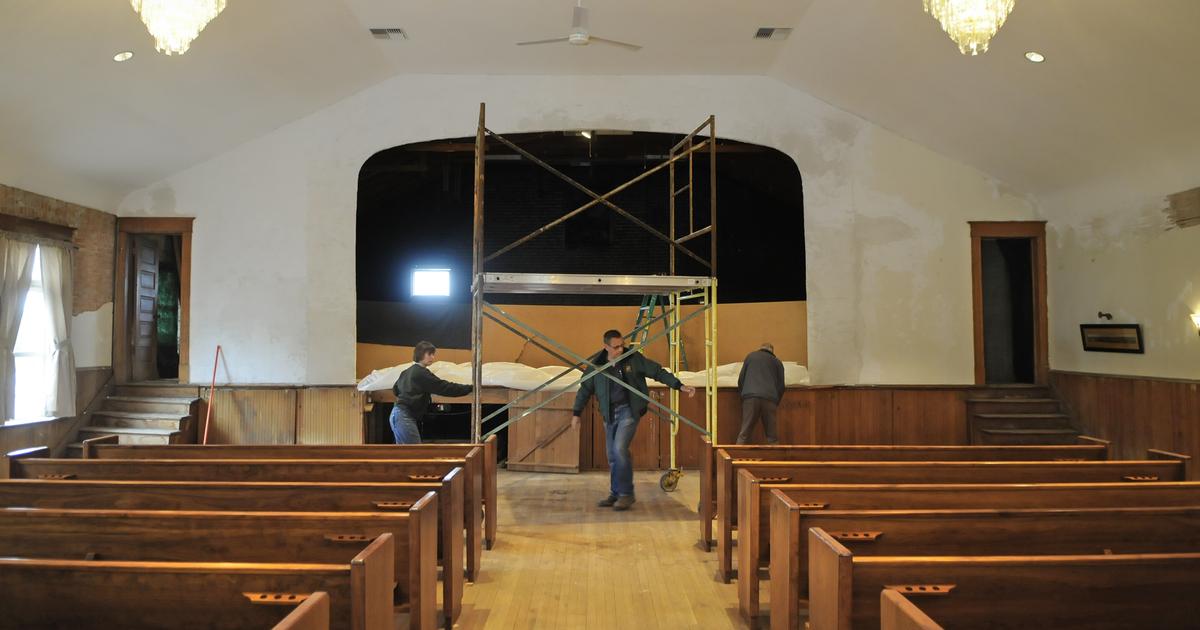 Residents work tirelessly to restore Opera House to former glory | The ...