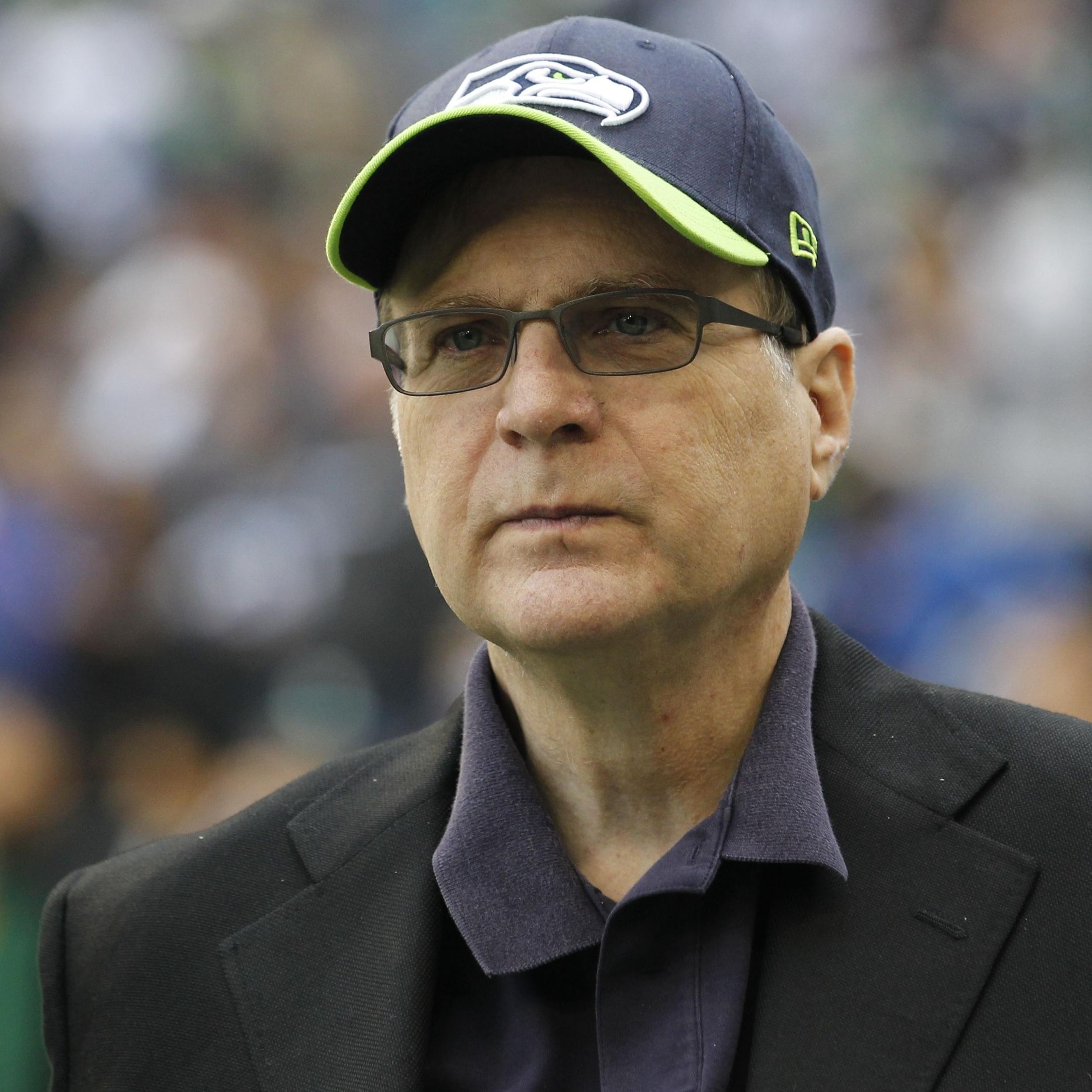 Seahawks induct late owner Paul Allen into “Ring of Honor” - The