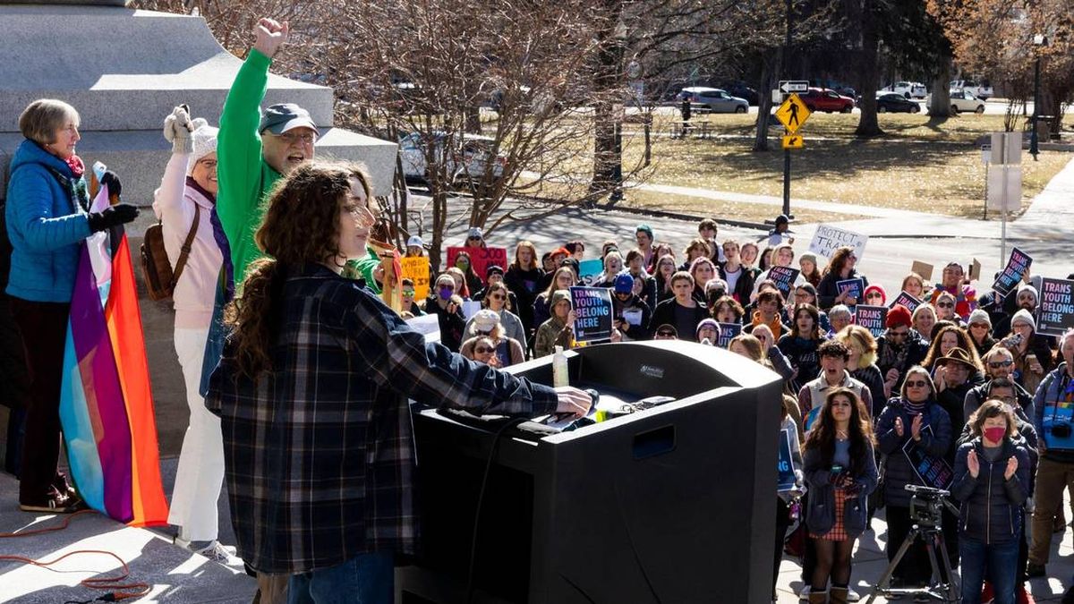 Eve Devitt, 17-year-old transgender teen of Boise, addresses a crowd of more that 300 people on the steps of the Idaho Capitol building opposing anti-transgender legislation, Friday, Feb. 24, 2023, in Boise.  (Darin Oswald/Idaho Statesman)