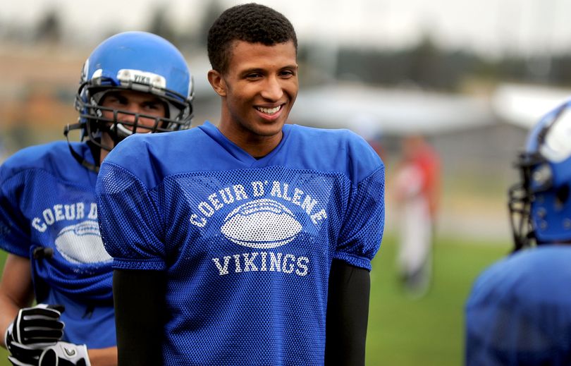 Standout wide receiver/defensive end Deon Watson Jr. shares a laugh during practice at Coeur d'Alene. (Kathy Plonka)