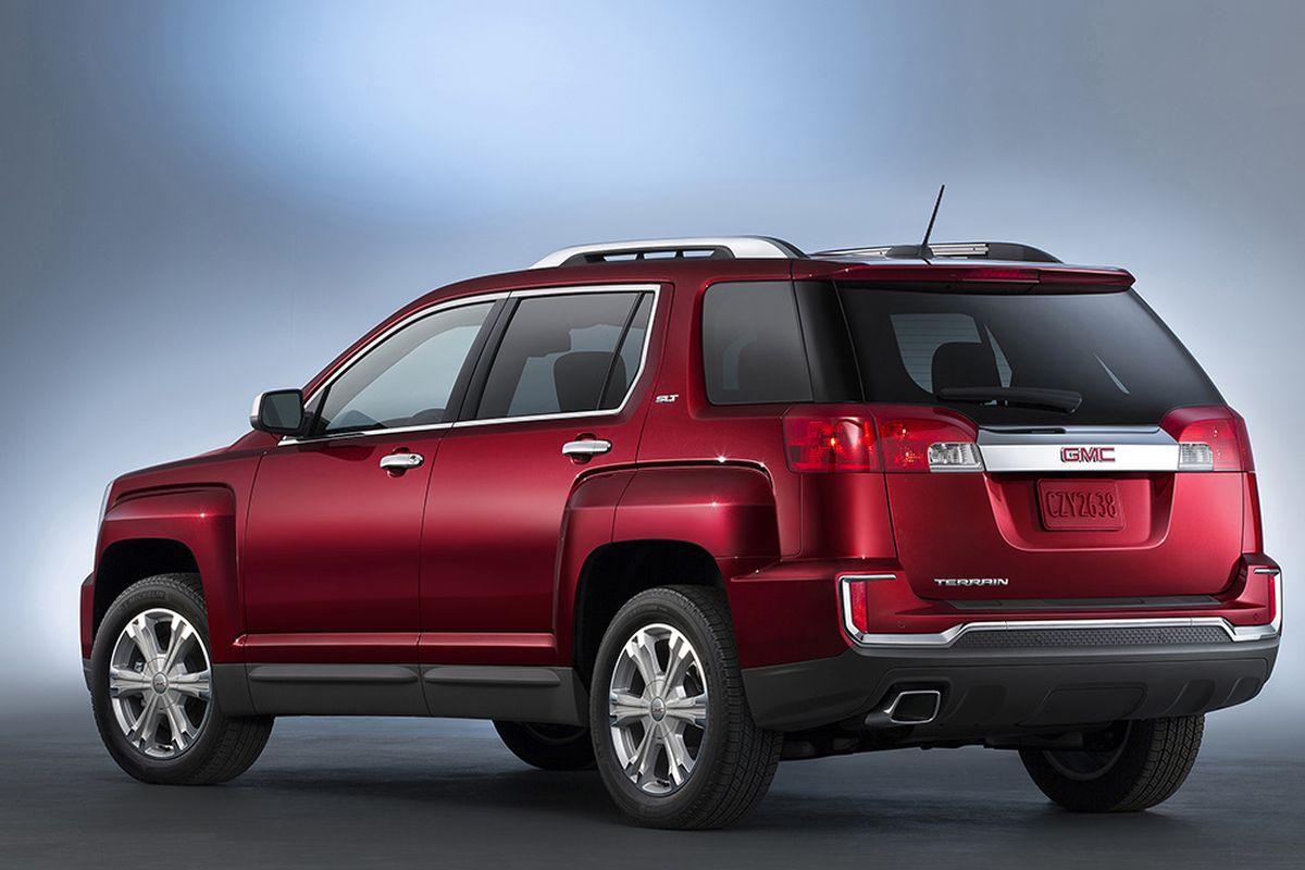 This year, Terrain is updated with a taller grille, LED daytime running lights and new bumpers on both ends. A bulging power dome tops a redesigned hood. (GMC)