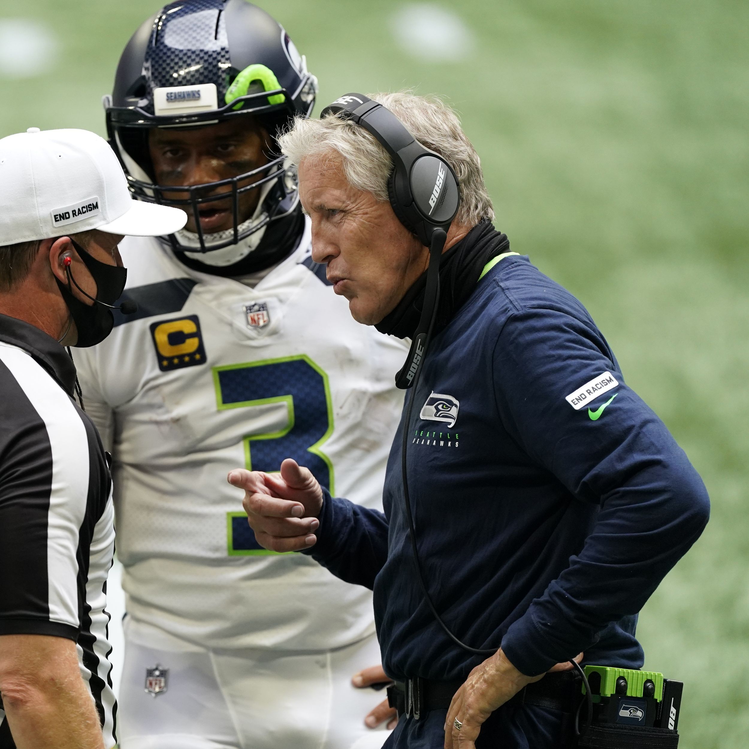 Seahawks' Pete Carroll says Geno Smith 'lucky' to escape serious injury  after 'dangerous' tackle