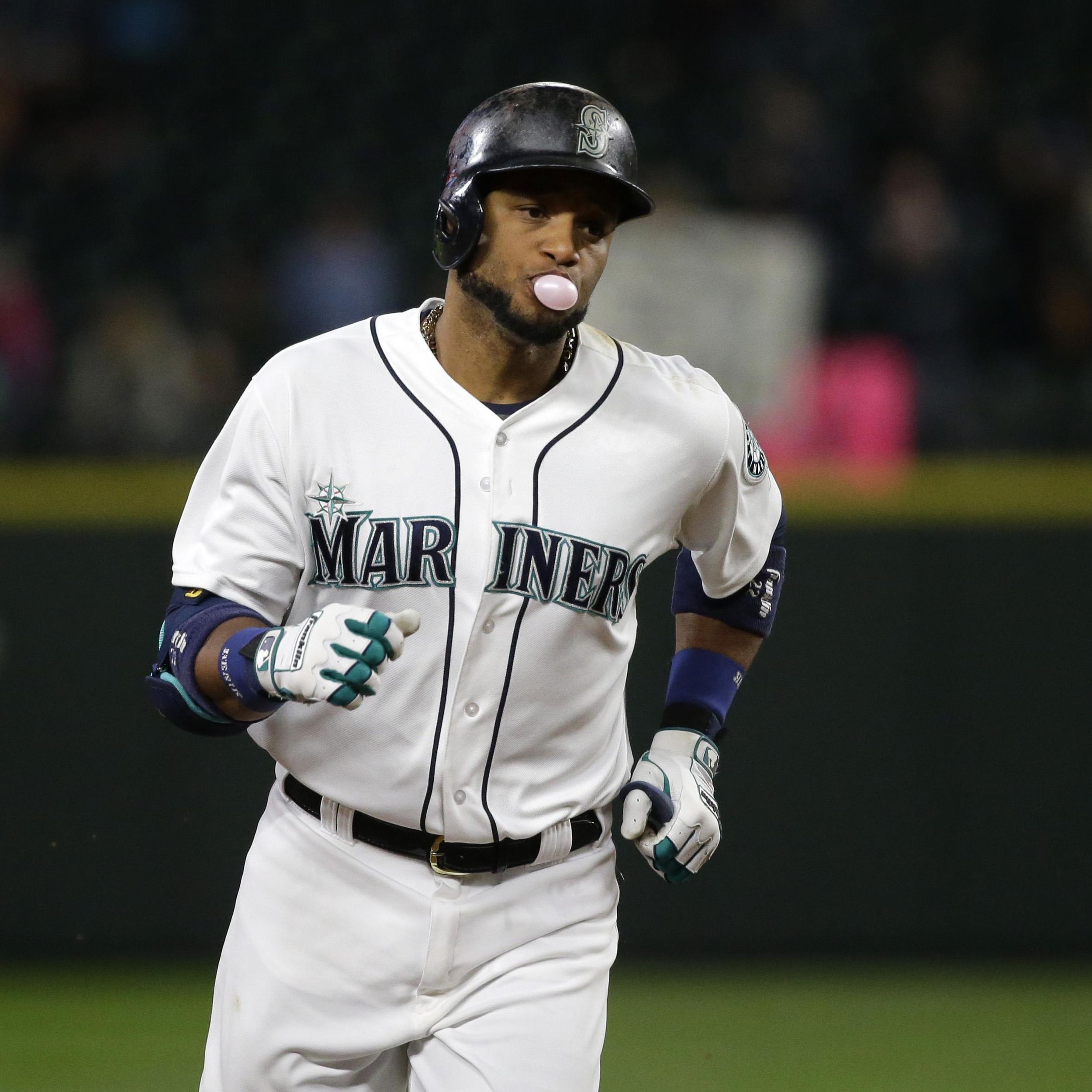 Robinson Cano Has Suddenly Caught Fire for Seattle Mariners