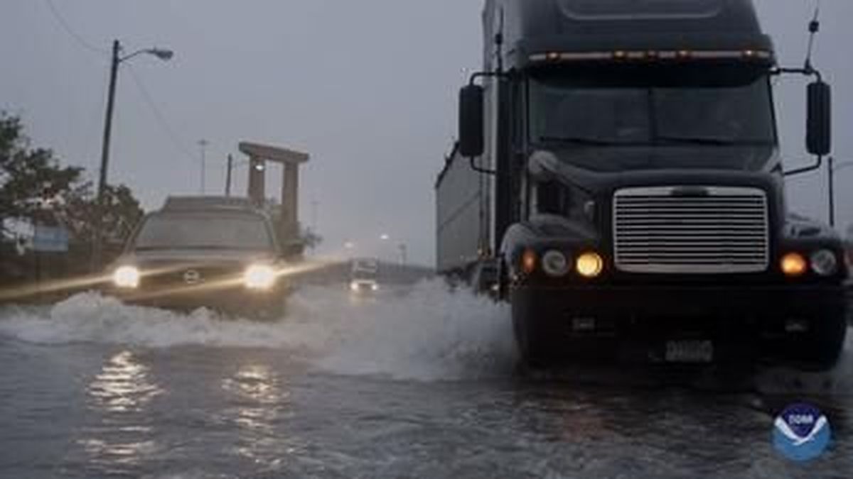America’s coastline will see sea levels rise in the next 30 years by as much as they did in the entire 20th century, with major Eastern cities hit regularly, a government report warns.