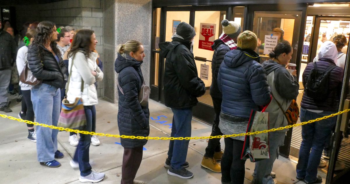 JCPenney and Best Buy continue to bring in early morning shoppers to