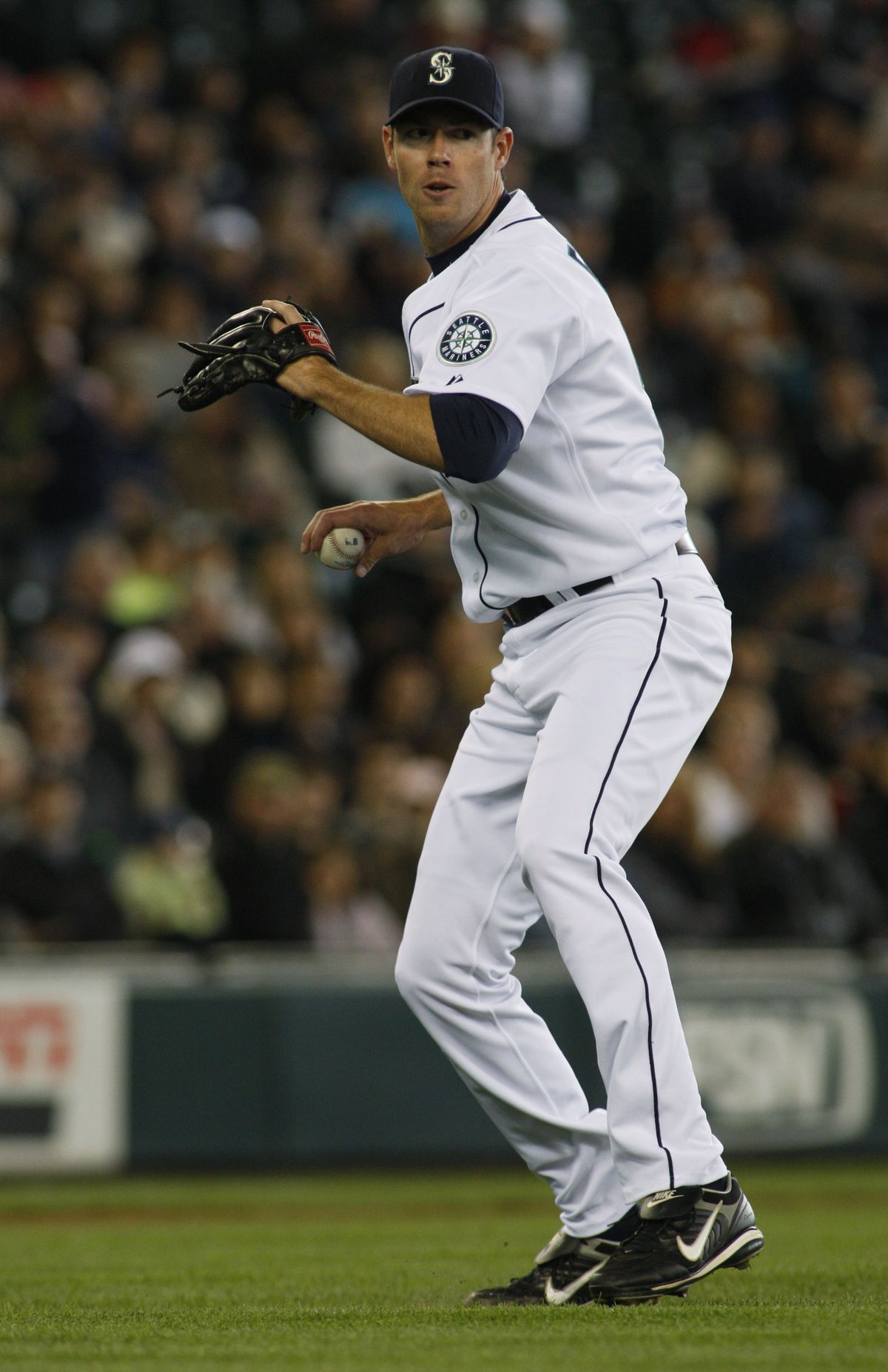 Mariners starter Doug Fister threw eight shutout innings and didn’t allow a hit until the sixth inning. (Associated Press)