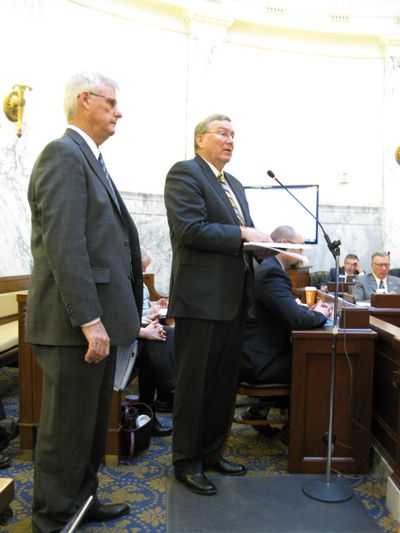 Senate President Pro-Tem Brent Hill, left, and House Speaker Scott Bedke, right, address JFAC on Tuesday (Betsy Z. Russell)
