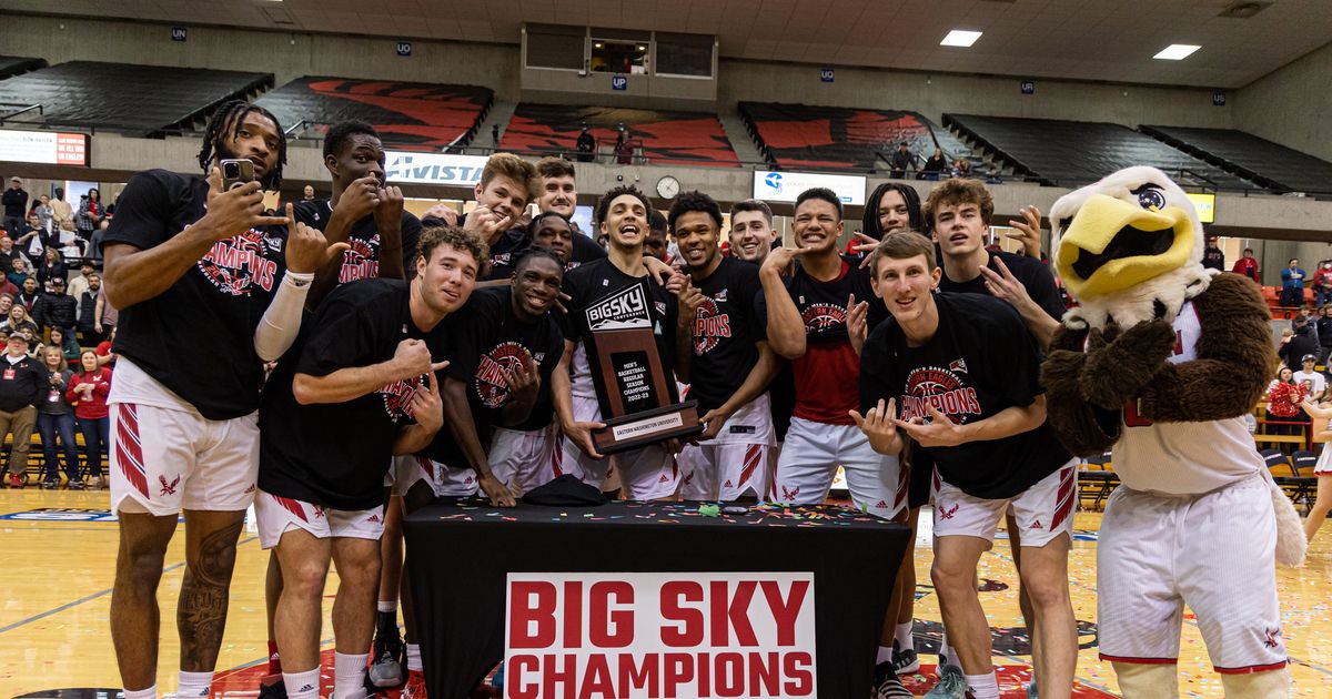 Big Sky Champs Eastern Washington Adds Hardware To Historic Streak Beats Northern Colorado For 