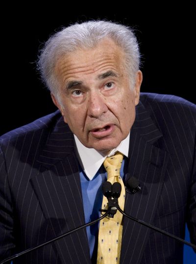 In this Oct. 11, 2007 file photo, activist investor Carl Icahn speaks at the World Business Forum in New York. (Mark Lennihan / Associated Press)