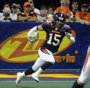 Spokane Shock wide receiver Raul Vijil  zips upfield as he returns a kickoff against Boise, May 10, 2008 in the Spokane Arena.  DAN PELLE The Spokesman-Review (Dan Pelle / The Spokesman-Review)