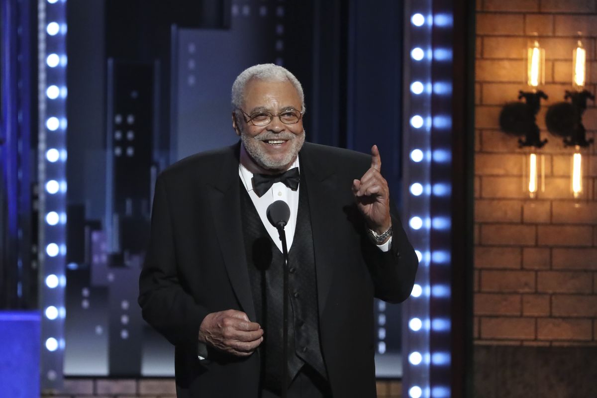 The actor James Earl Jones accepts the lifetime achievement award at the Tony Awards in New York in 2017. Jones died Monday at his home in Dutchess County, N.Y.  (SARA KRULWICH)