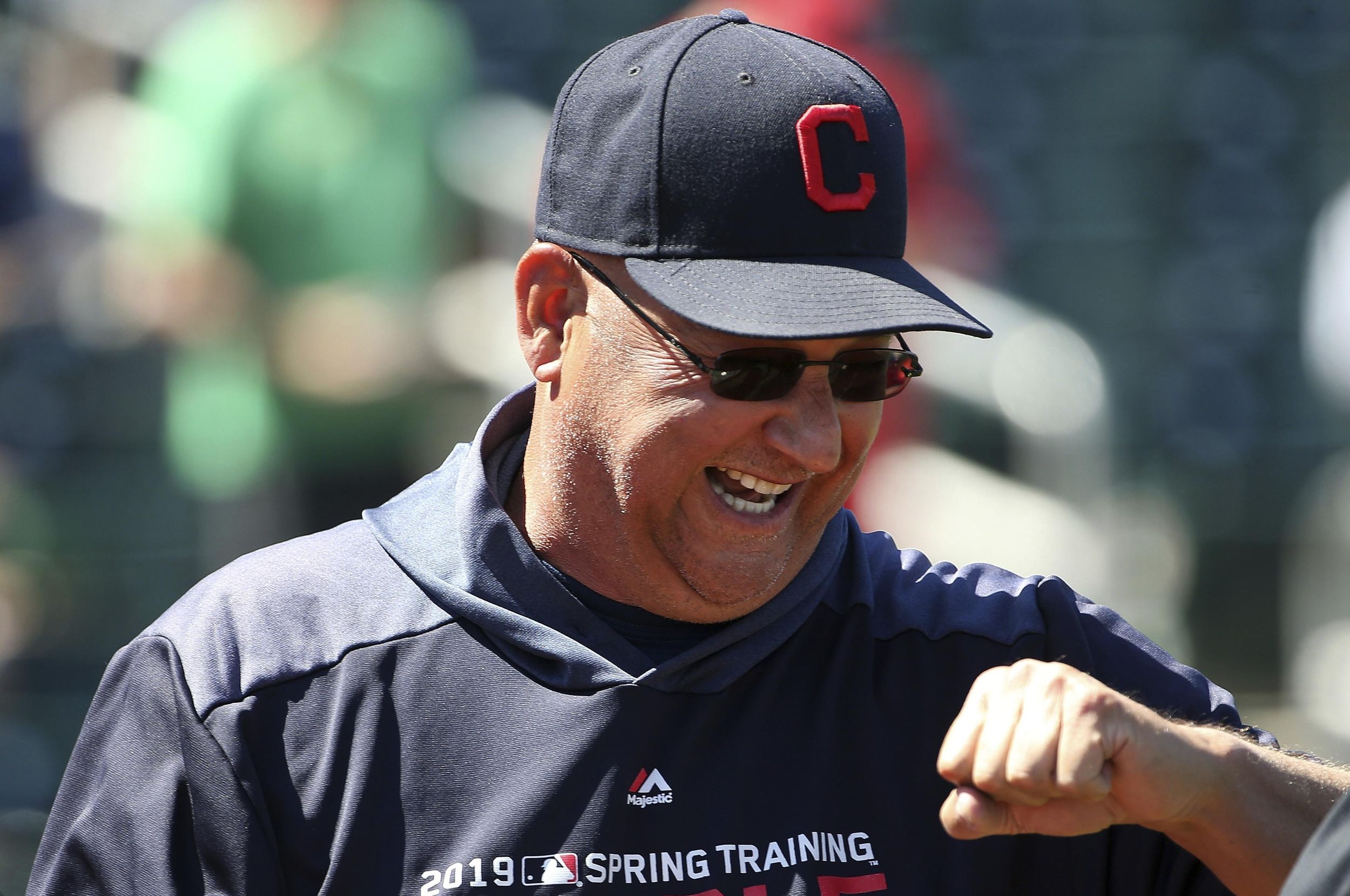 Cleveland Indians, Terry Francona continue partnership with 2-year