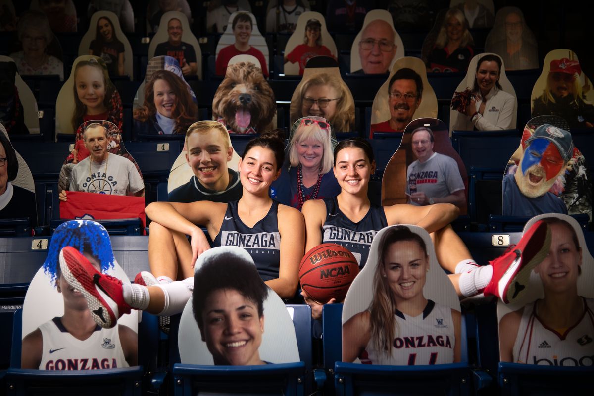 The Wirth twins, LeeAnne, left, and Jenn, are wrapping up their senior seasons for the 17th-ranked Gonzaga Bulldogs, having developed into crowd favorites.  (COLIN MULVANY/THE SPOKESMAN-REVIEW)