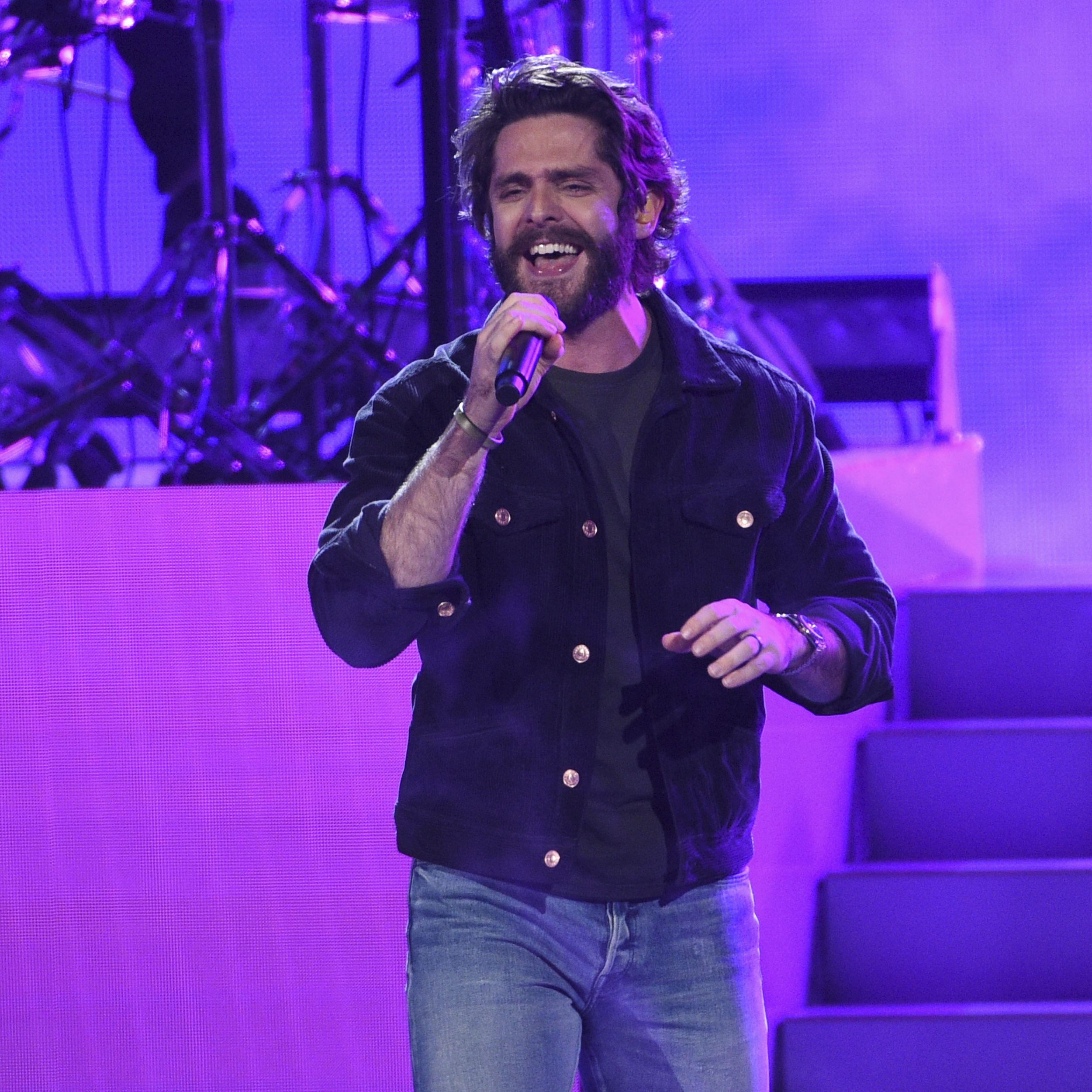 The 2022 Cma Country Christmas Orchestra Around The Remote: Thomas Rhett Rings In 'Cma Country Christmas' | The  Spokesman-Review