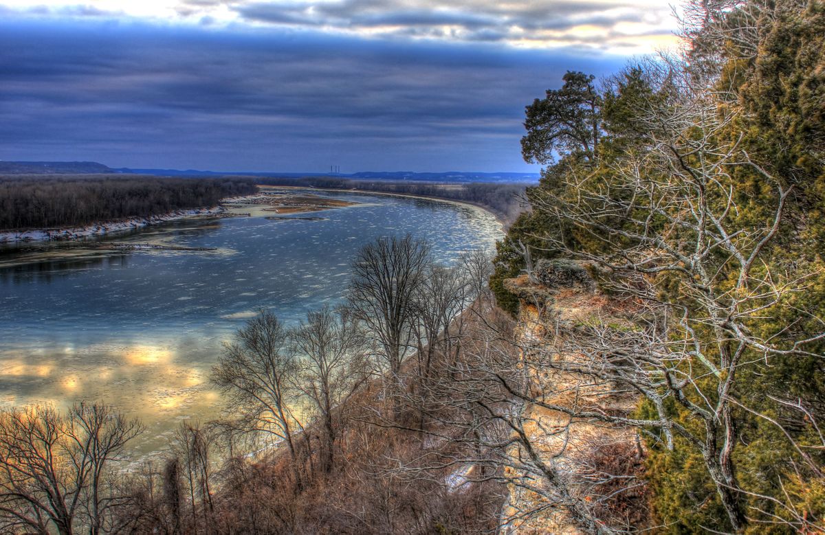 Program Monday: Woman solo paddles Columbia, Missouri rivers | The