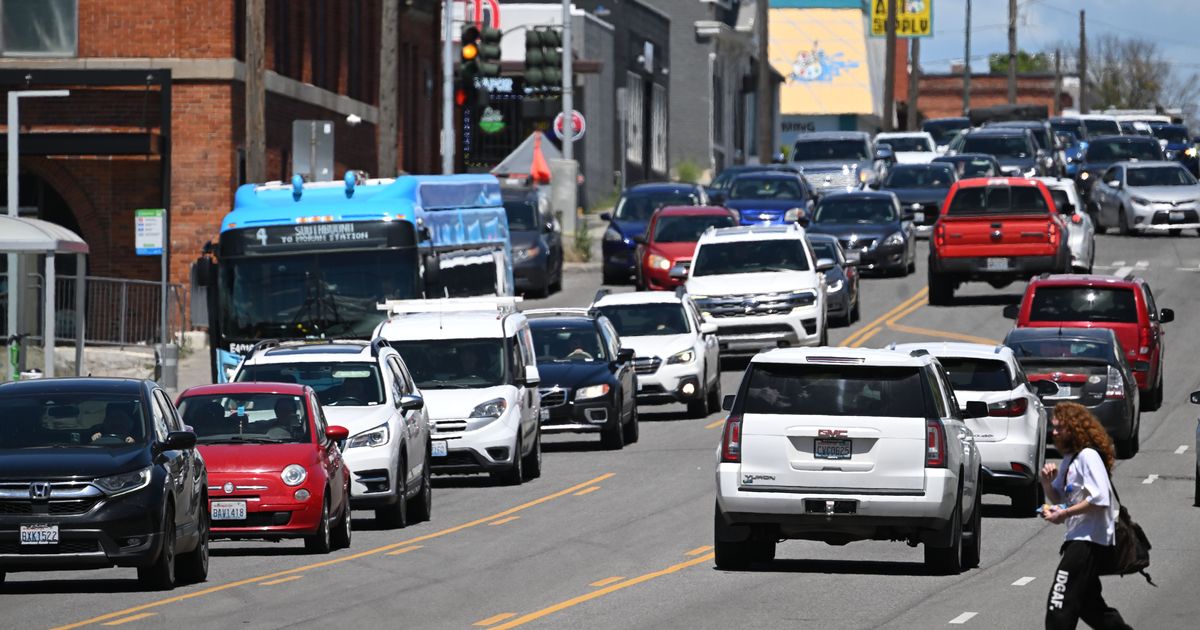 From Maple to Monroe: Dueling bridge work funnels thousands of drivers into one lane