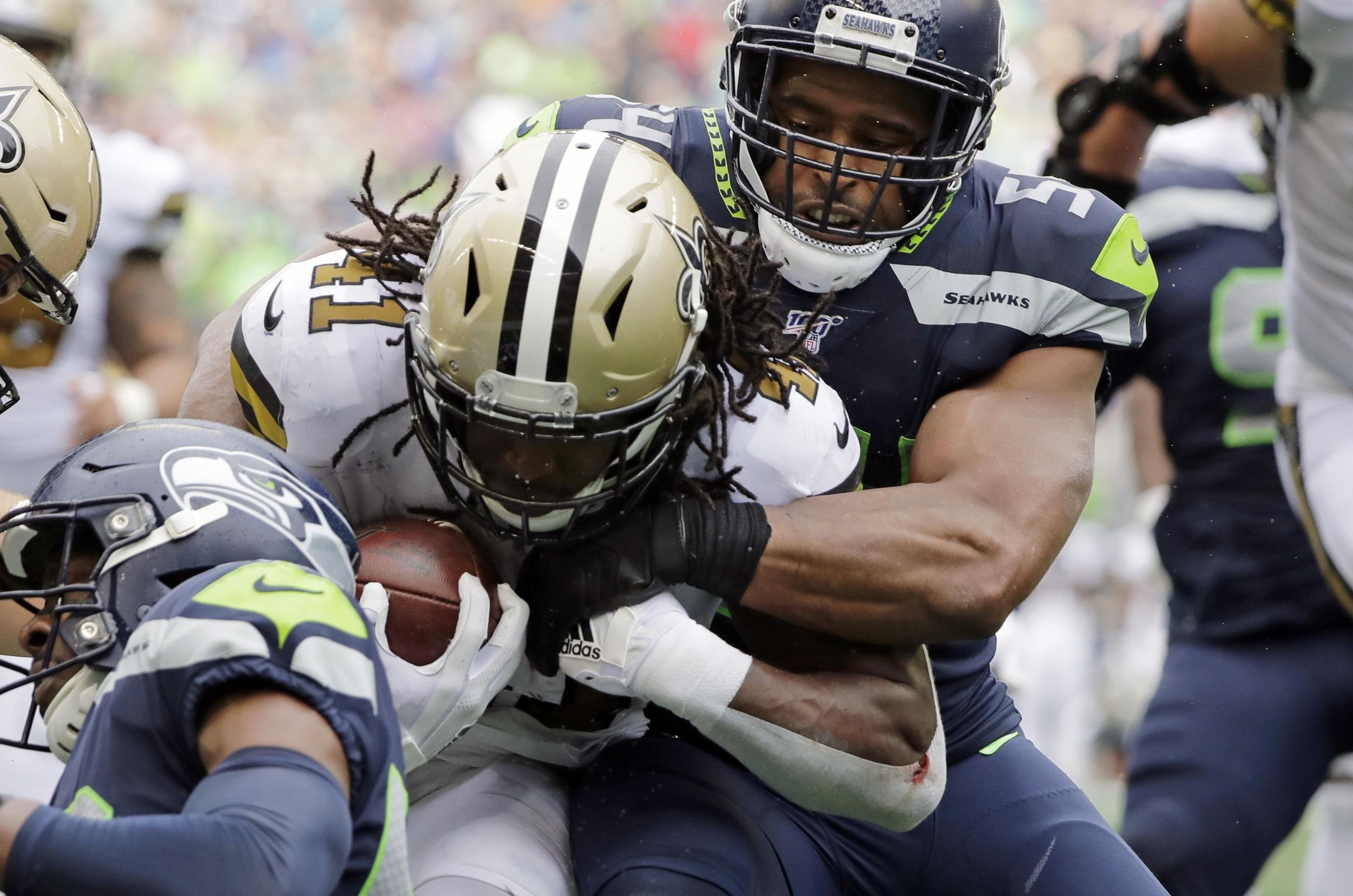 No Brees, no problem: Bridgewater, Saints top Seahawks 33-27