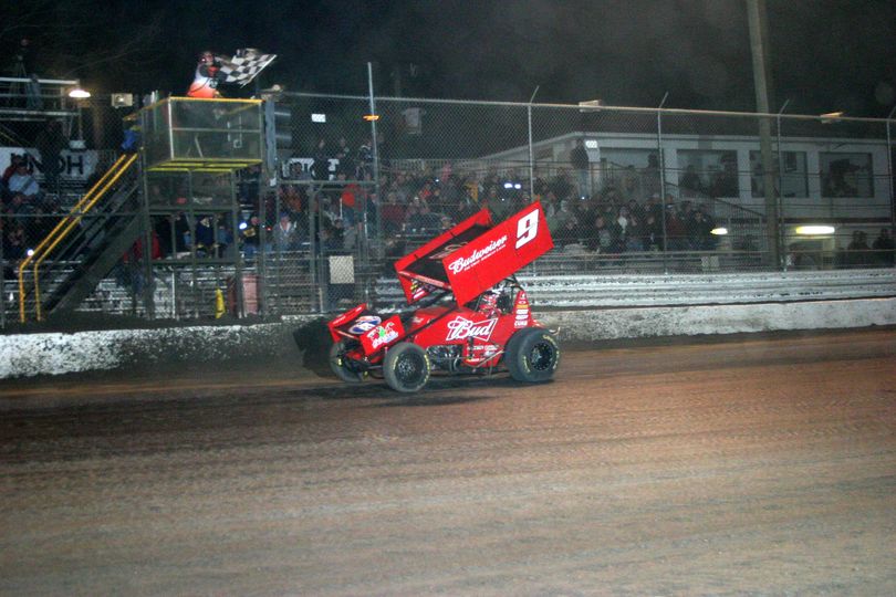 Joey Saldana races to victory on the World of Outlaws Sprint Car Series. (Photo courtesy WoO Media Relations)