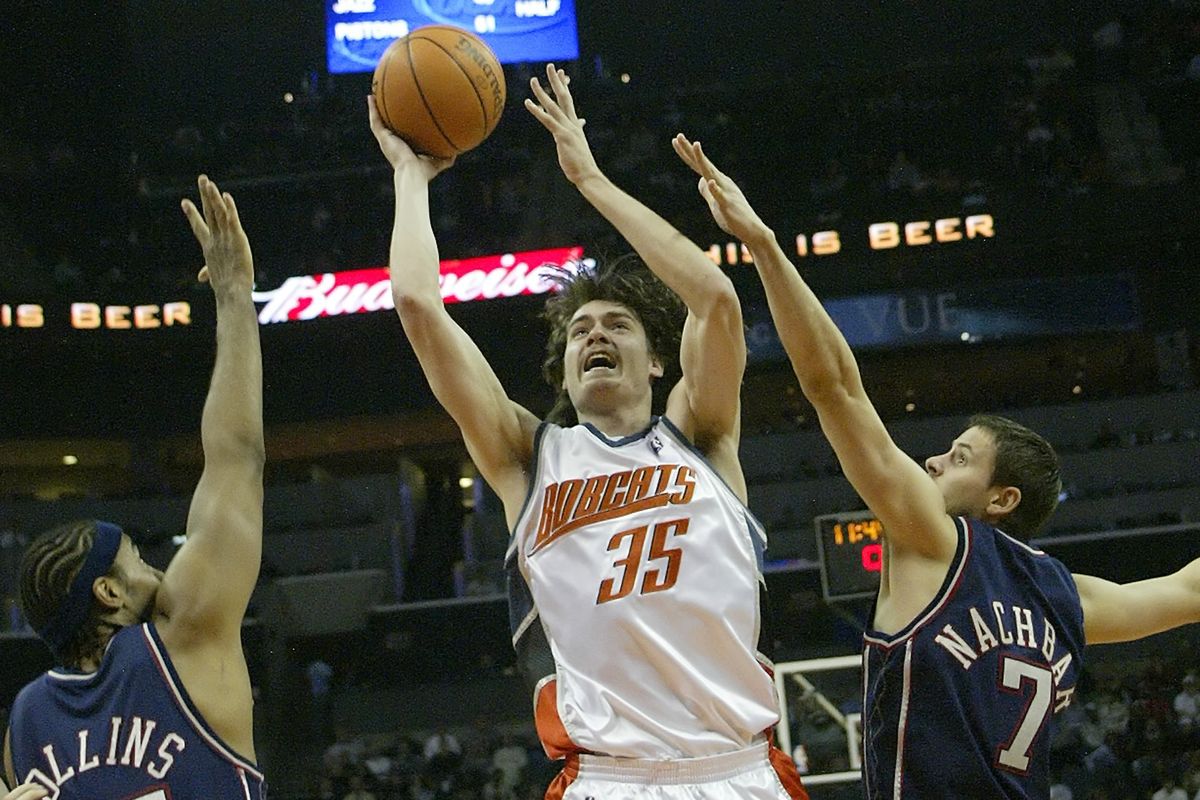 After averaging 11.8 points per game his first NBA season, a torn ACL derailed Adam Morrison’s pro career. (Associated Press)