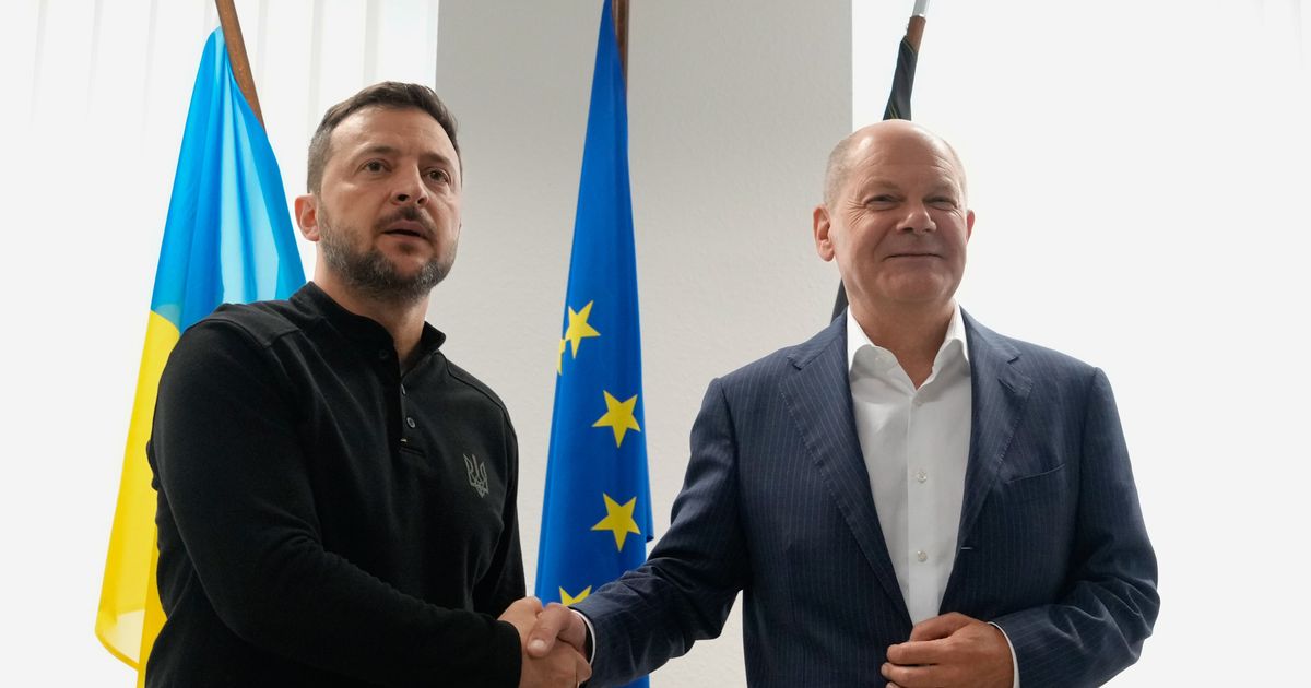 Ukraine’s Zelenskyy sharpens appeal to end restrictions on weapons