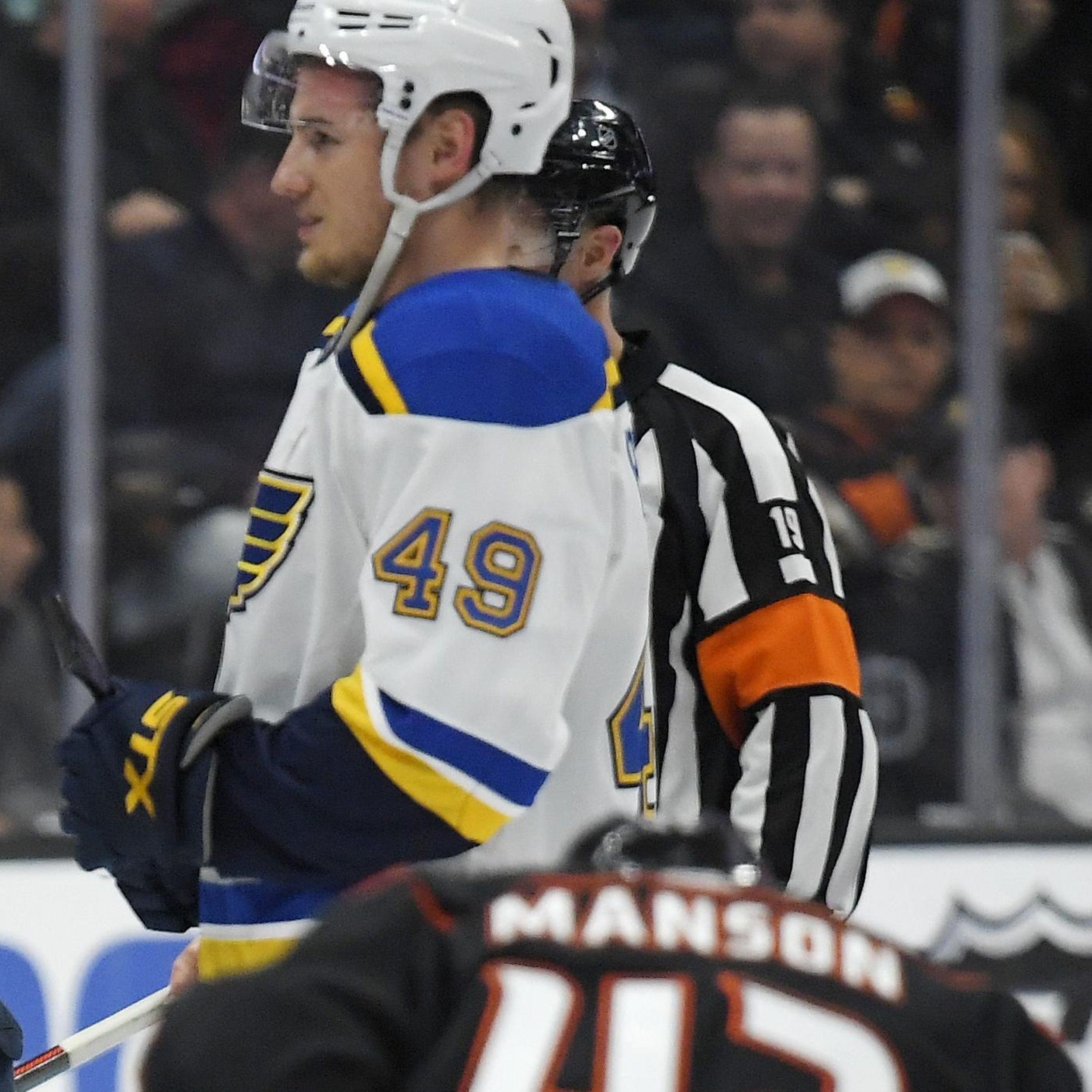 Blues' Jay Bouwmeester collapses on bench, game postponed