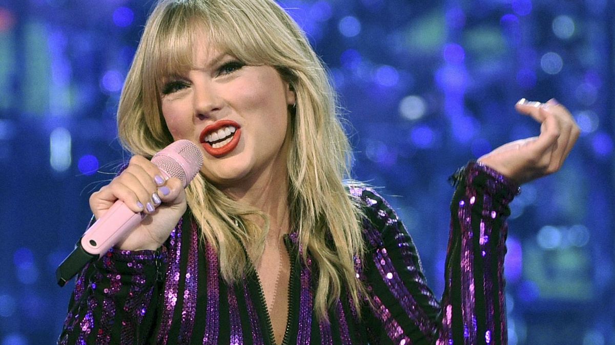 Taylor Swift explains why she stayed quiet ahead of 2016 presidential ...