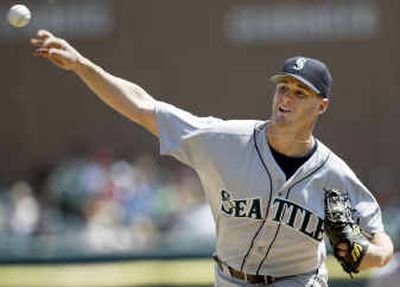 
Seattle starting pitcher Gil Meche, after a strong second half in 2004, agreed to return to the Mariners for another year. 
 (Associated Press / The Spokesman-Review)